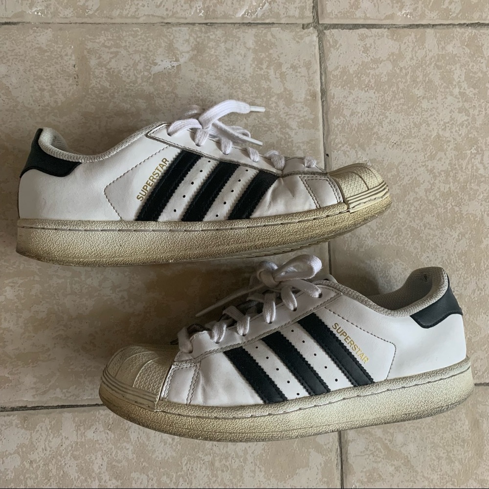Adidas Superstars⭐️